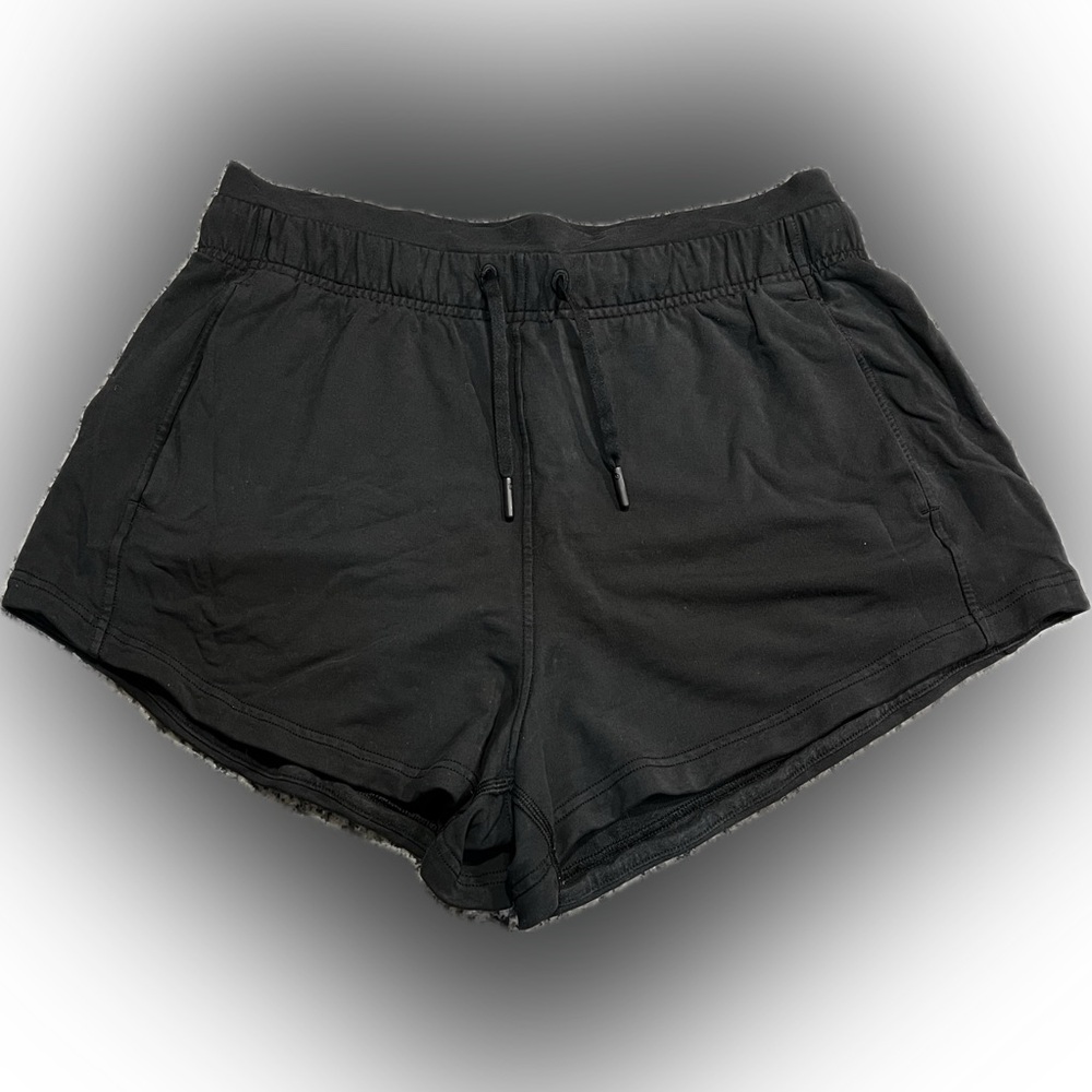 Lululemon Women’s Inner Glow High-Rise Shorts 3” *NO LONGER IN PRODUCTION*